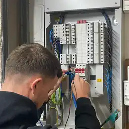 Commercial Electrical Contractor Help